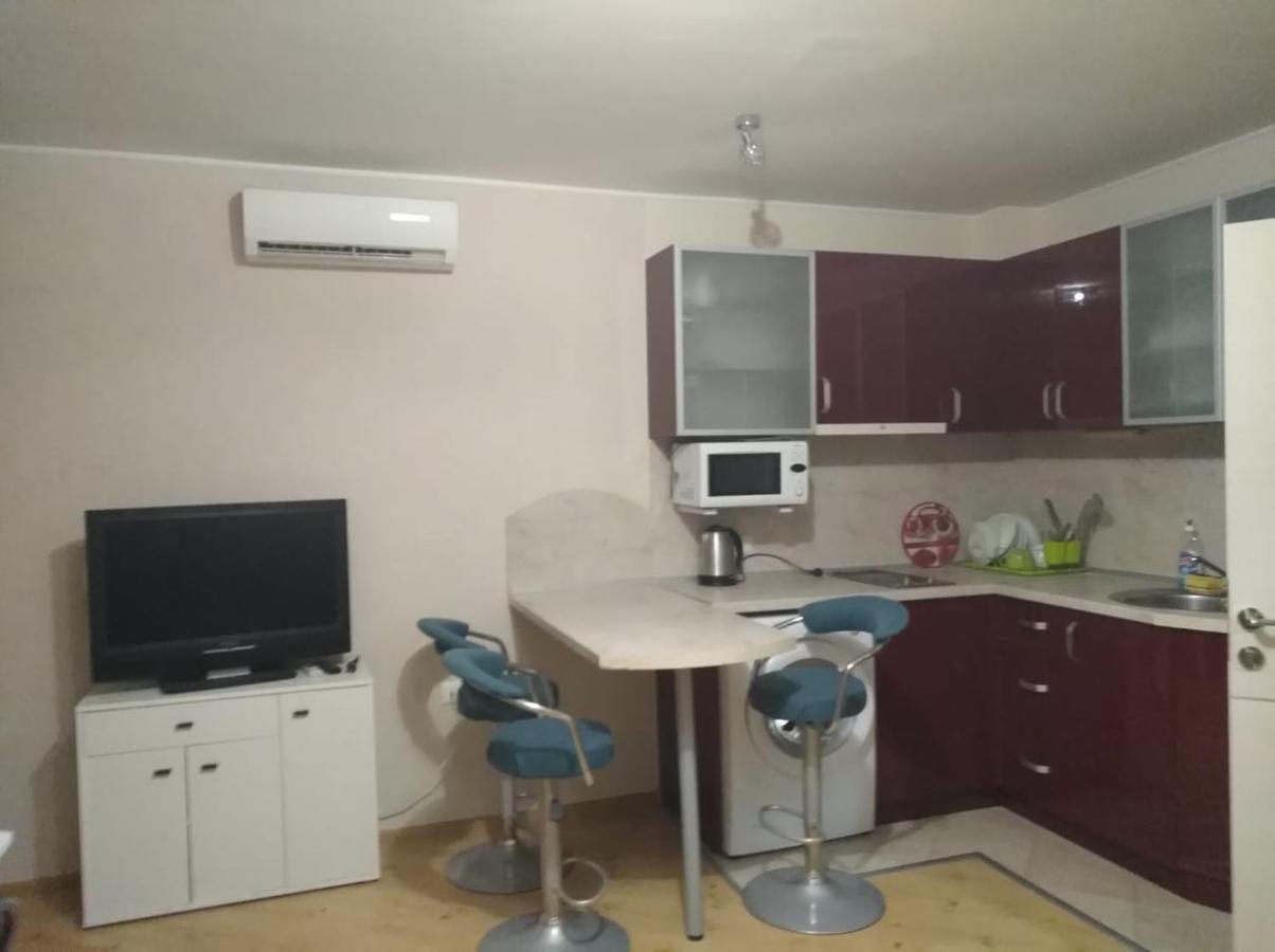 Rubin-2 Apartment Pomorie Bagian luar foto